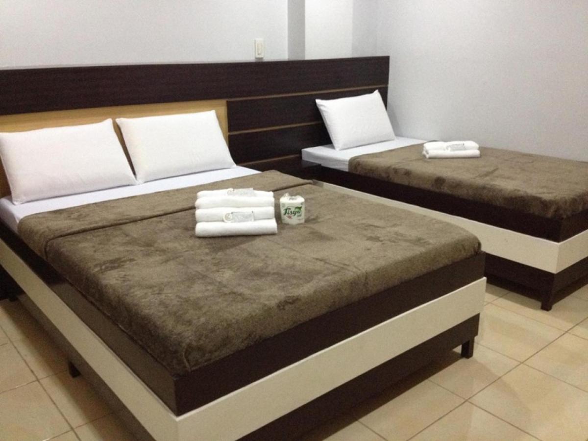 Global 88 Apartelle Cebu Exteriör bild