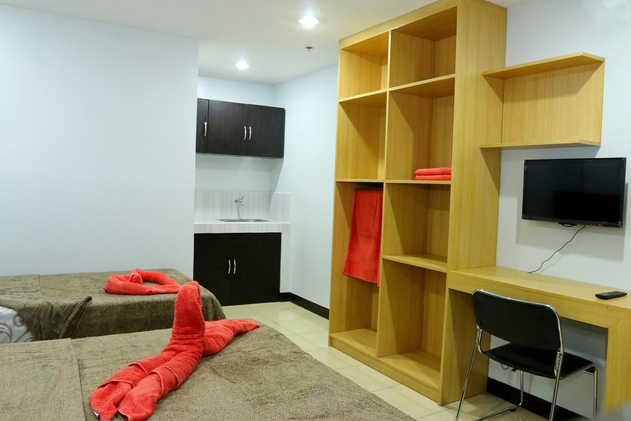 Global 88 Apartelle Cebu Exteriör bild